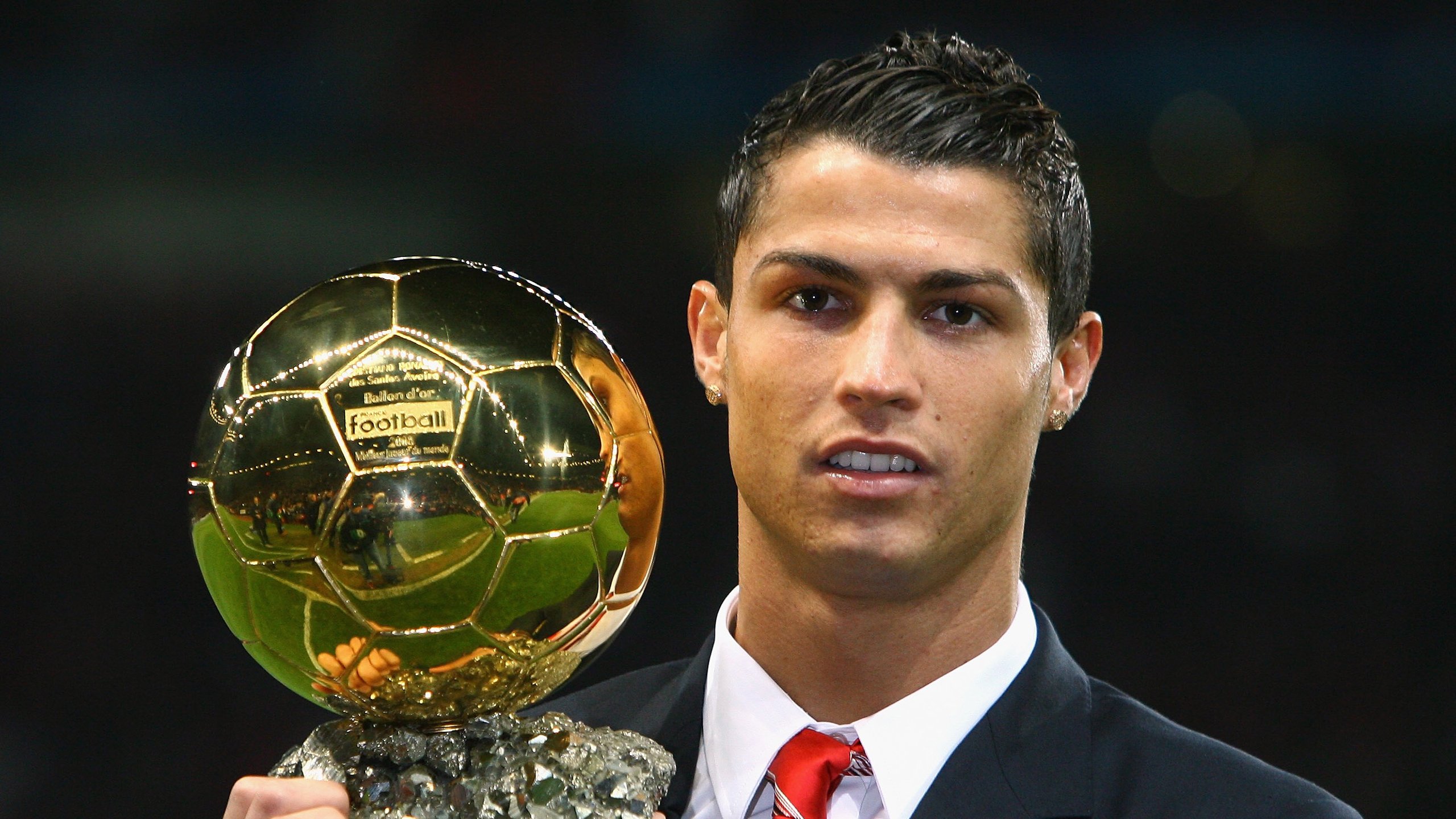 足球文创产业持续升温，打造具有中国特色的体育文化品牌，足球文化logo